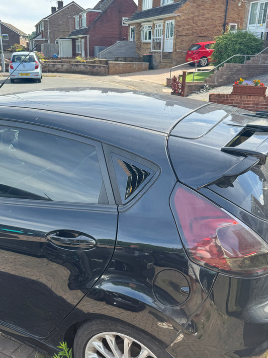 Ford Fiesta MK7/7.5 4 Door Small Rear Side Window Louvres