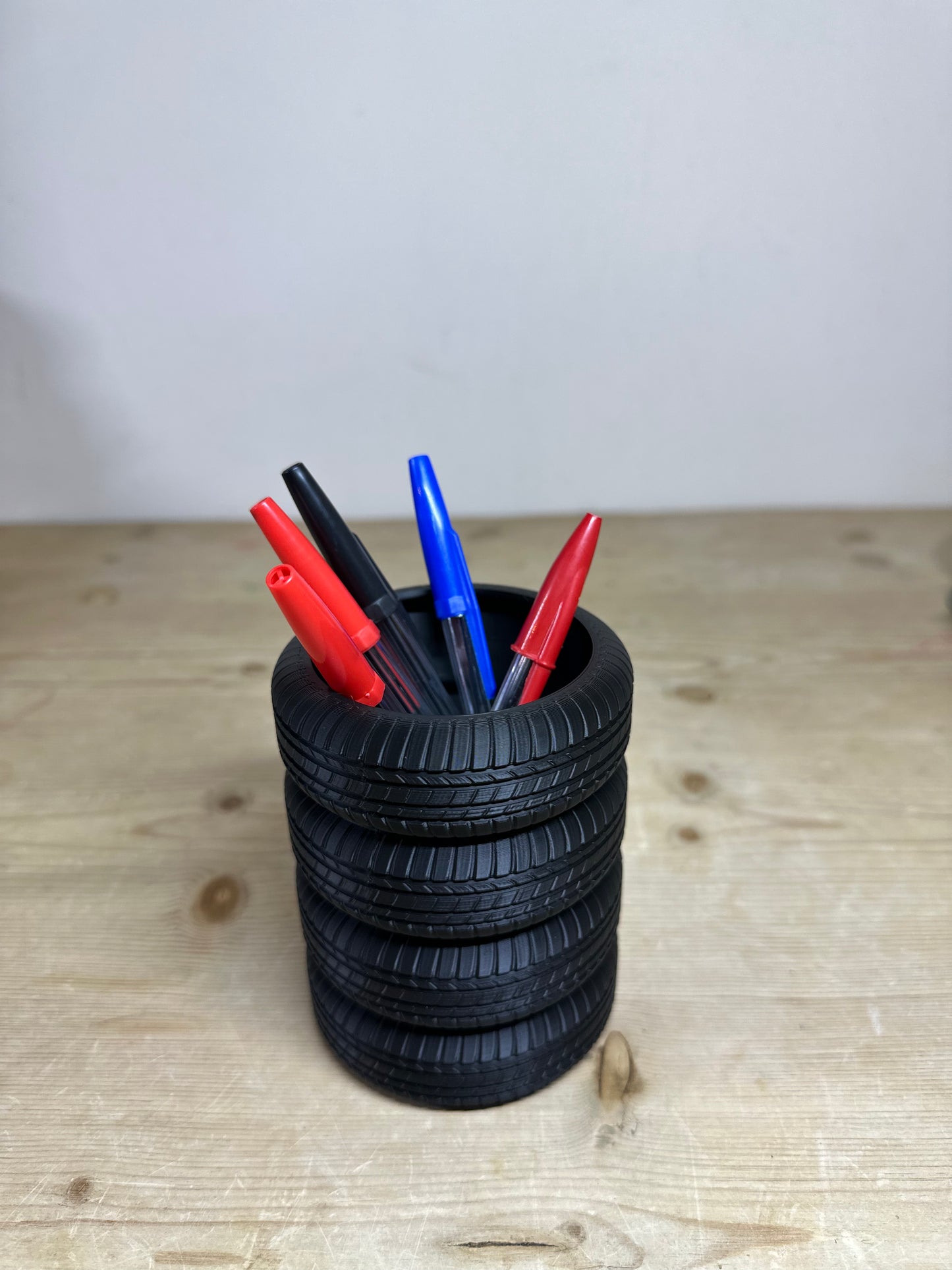Tyre Style Pen Pot