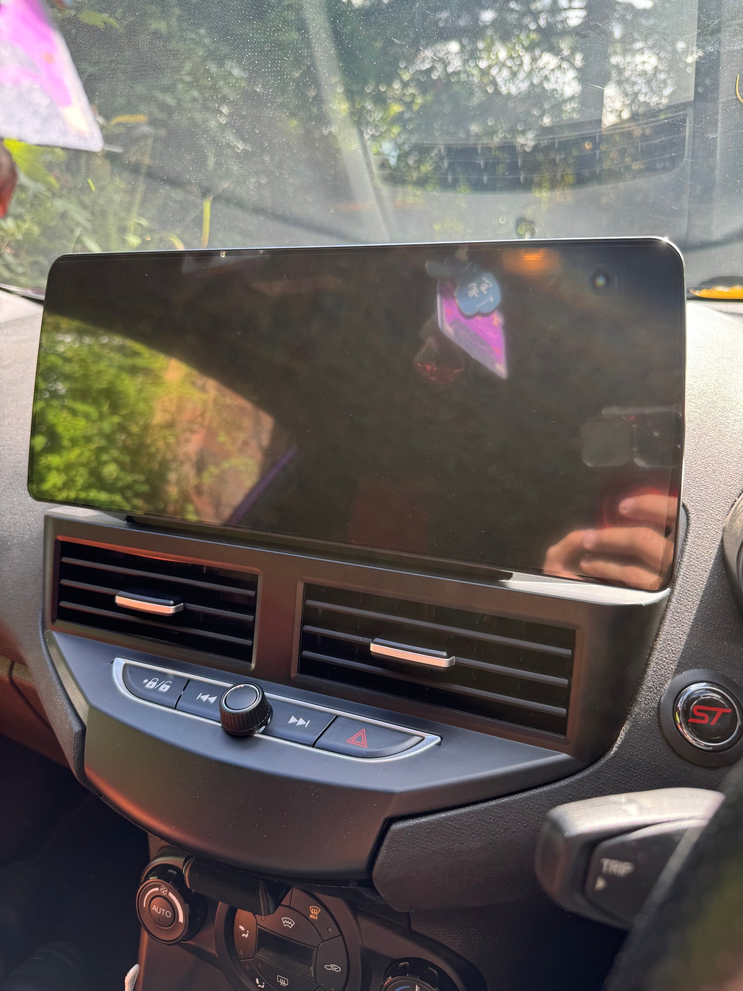Ford Fiesta MK7/7.5 Touch Screen Radio Upgrade