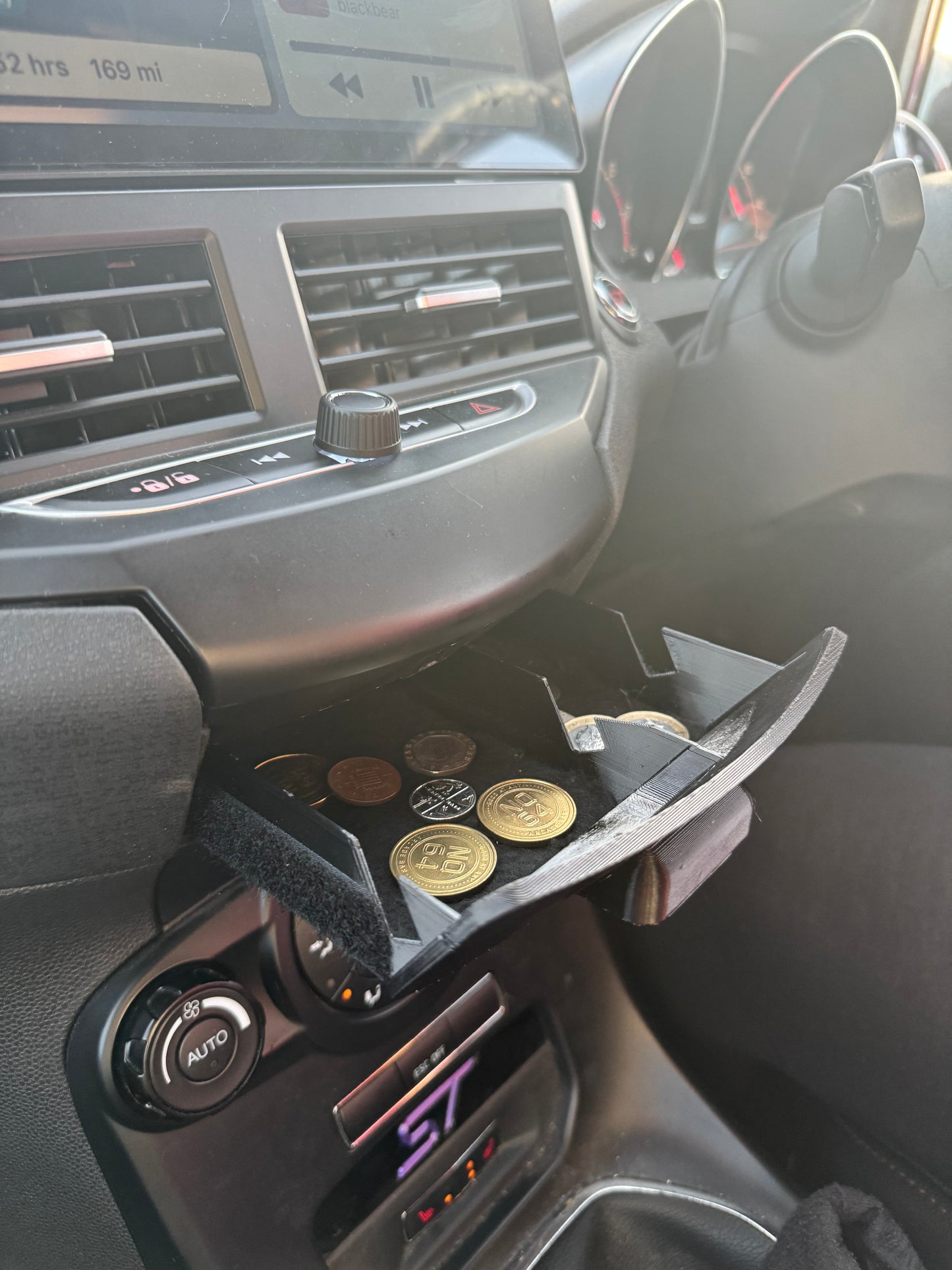 Ford Fiesta MK7/7.5 Dash Drawer