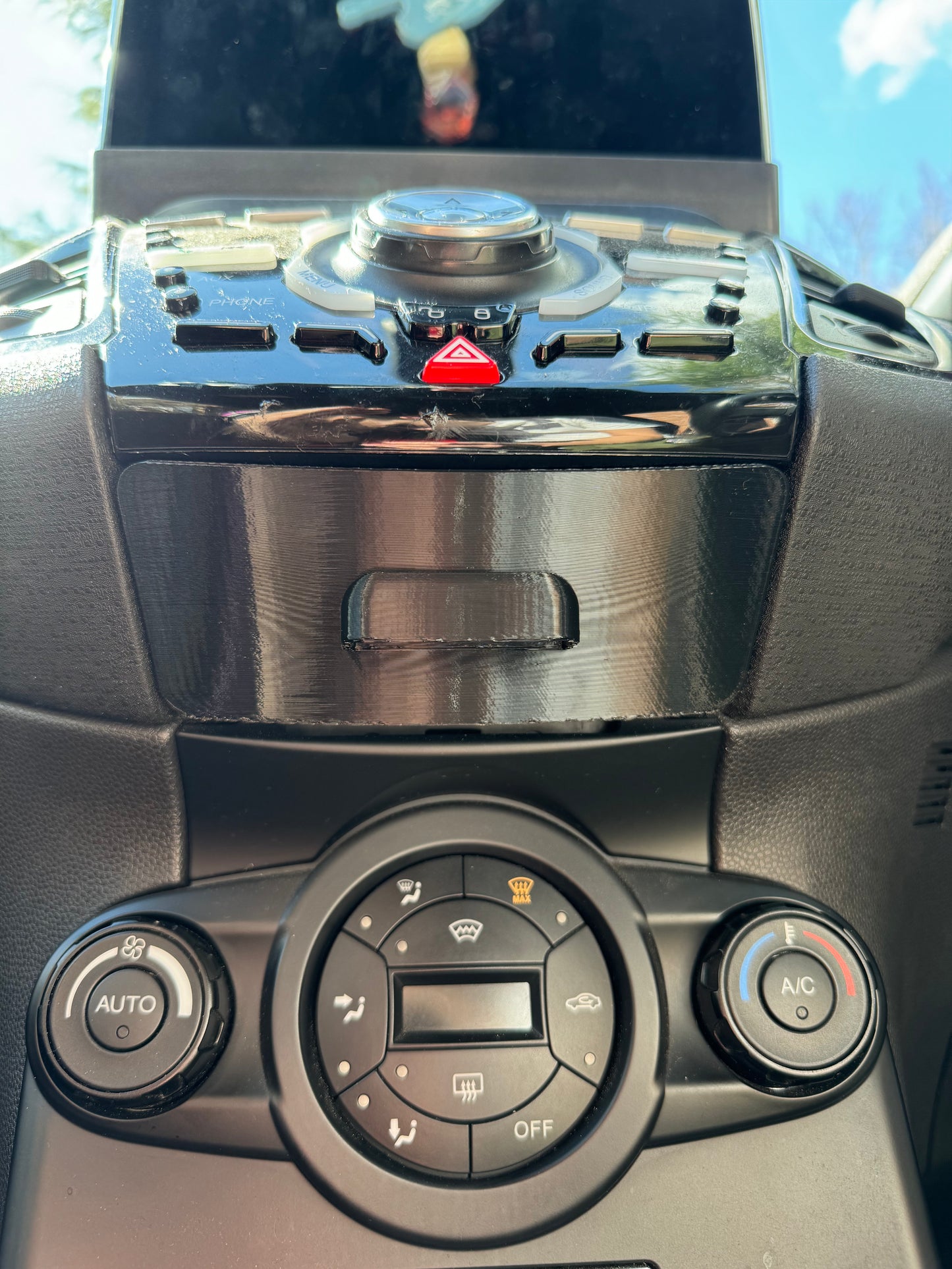 Ford Fiesta MK7/7.5 Dash Drawer
