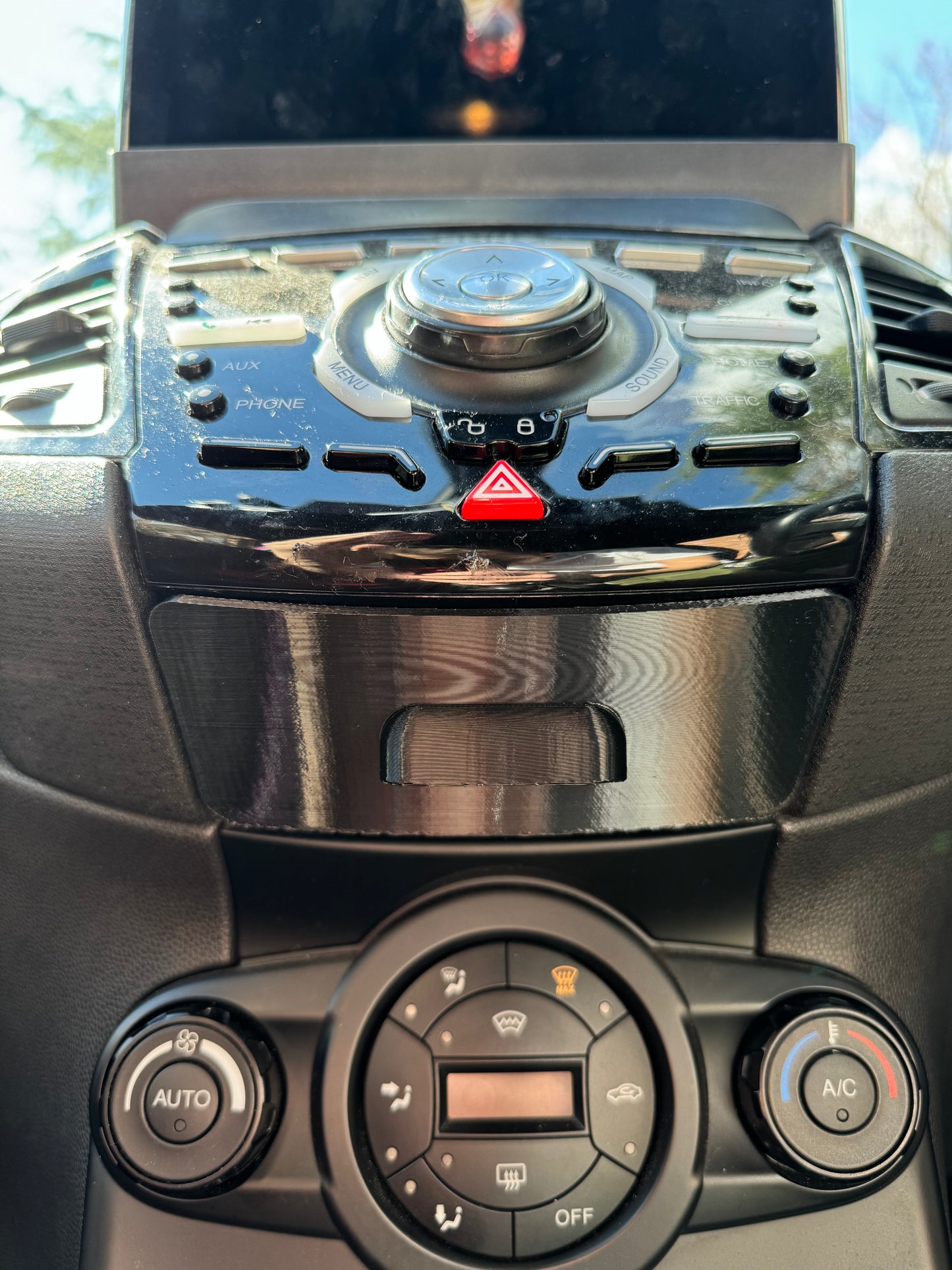Ford Fiesta MK7/7.5 Dash Drawer